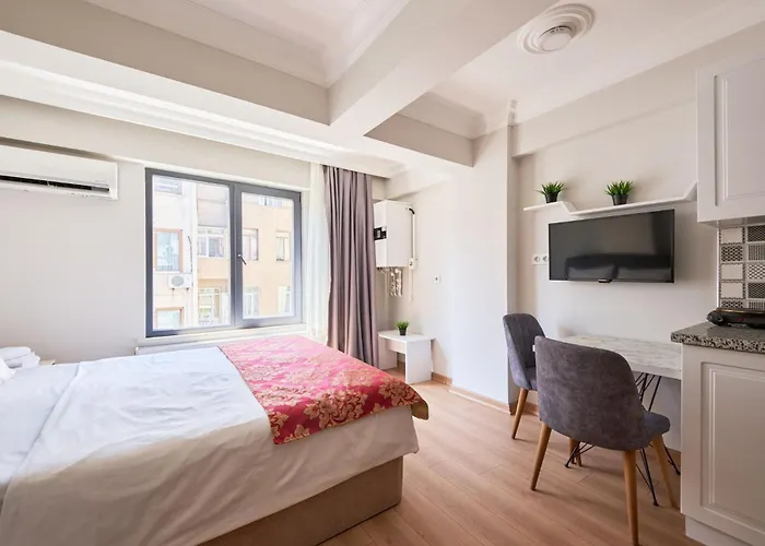 Aymira Pangalti Apartahotel Estambul
