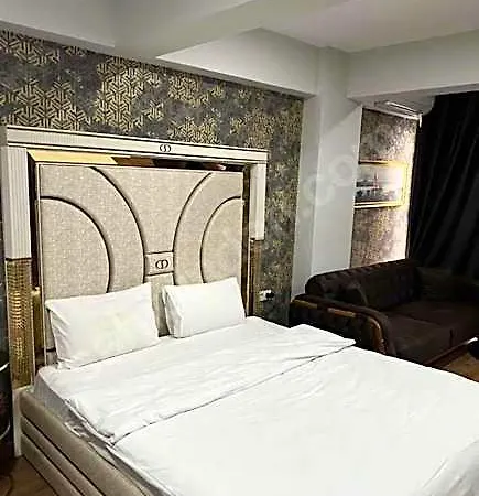 Aymira Pangalti Aparthotel *